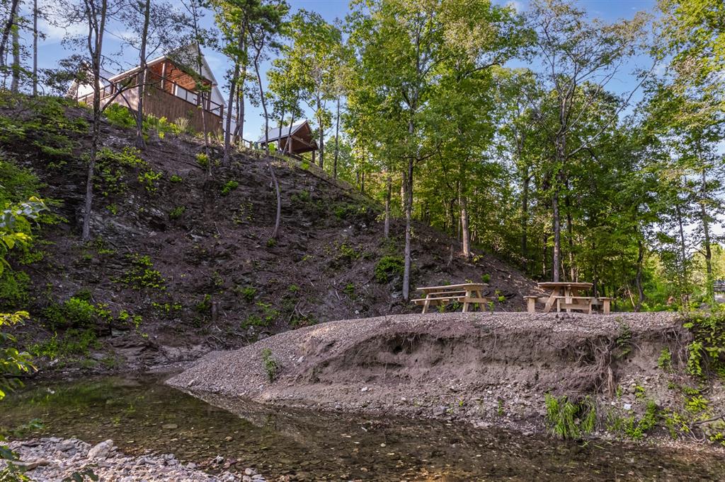 1408 N Lukfata Trail