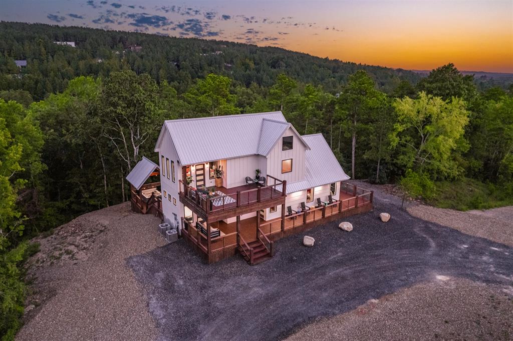 1408 N Lukfata Trail