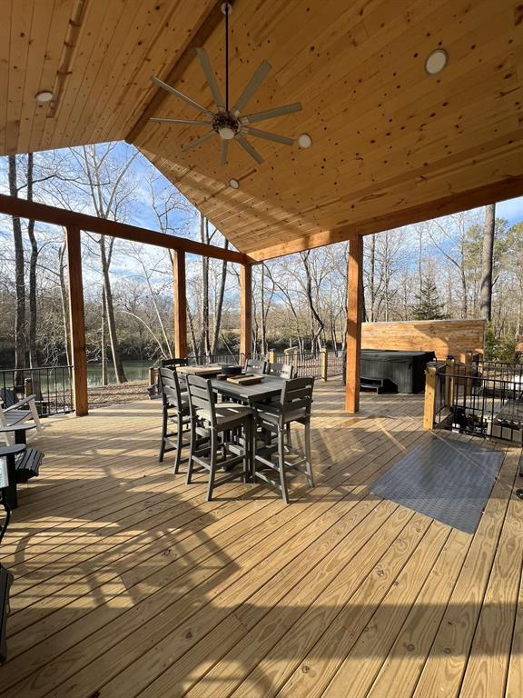 915 Riverview Road