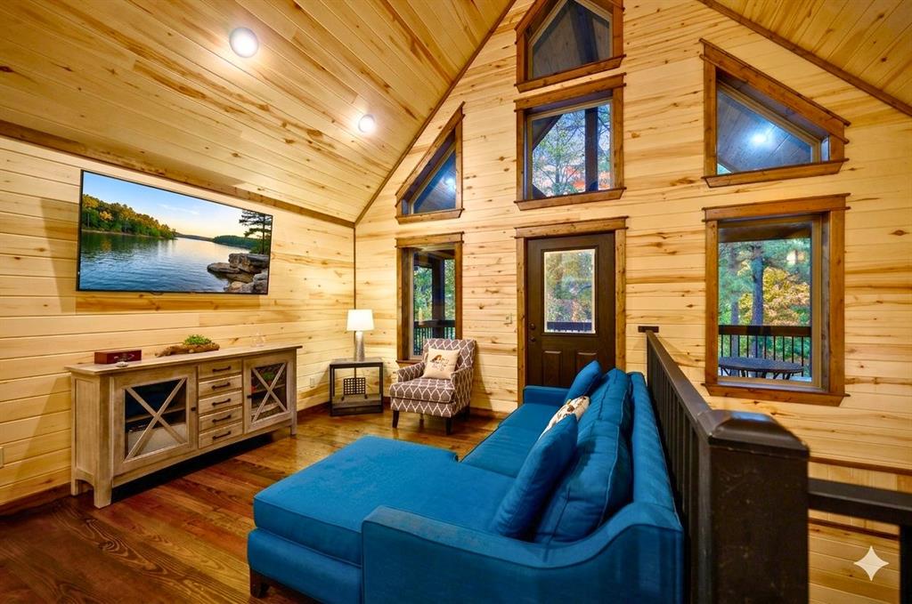 227 Hickory Trail Trail