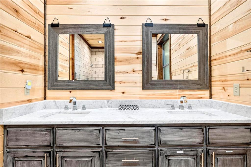 227 Hickory Trail Trail