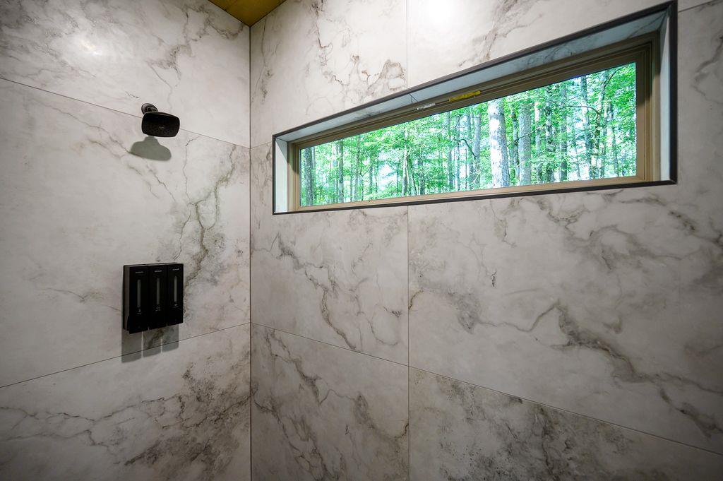 122 Sherwood Forest Lane