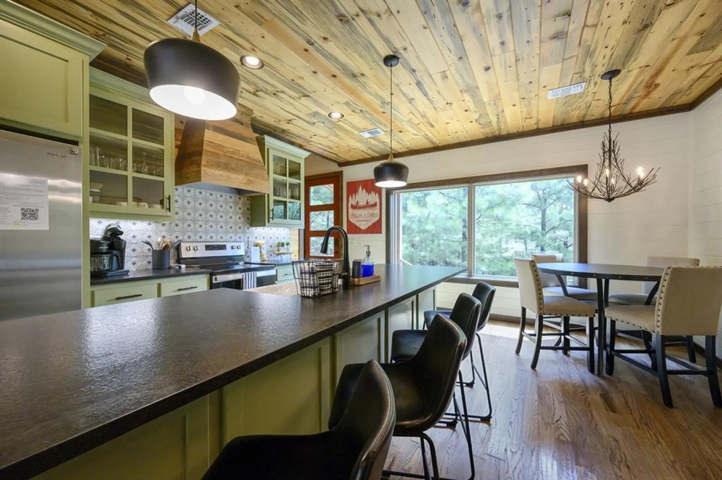 47 Canoe Birch Trail