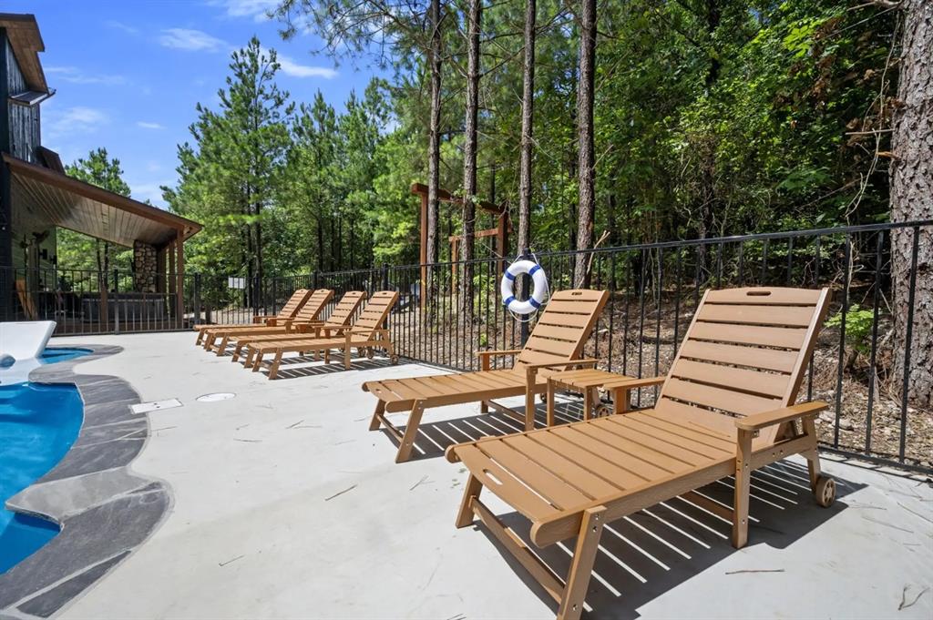 47 Canoe Birch Trail