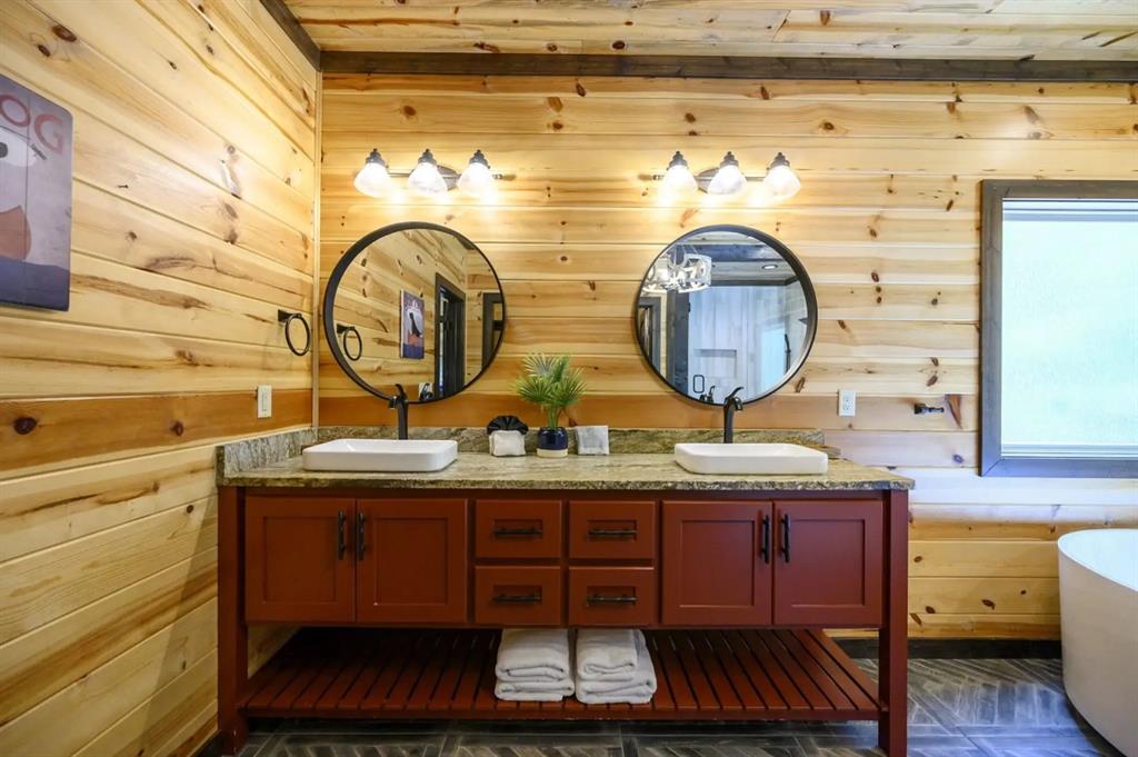 47 Canoe Birch Trail