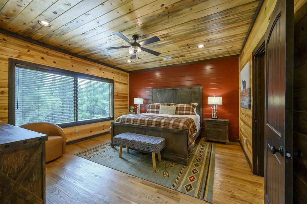 47 Canoe Birch Trail