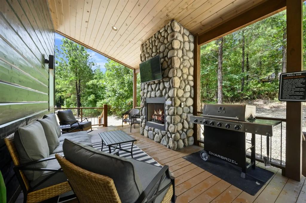 47 Canoe Birch Trail