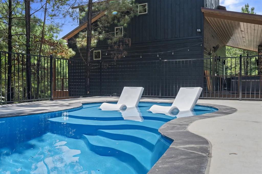 47 Canoe Birch Trail