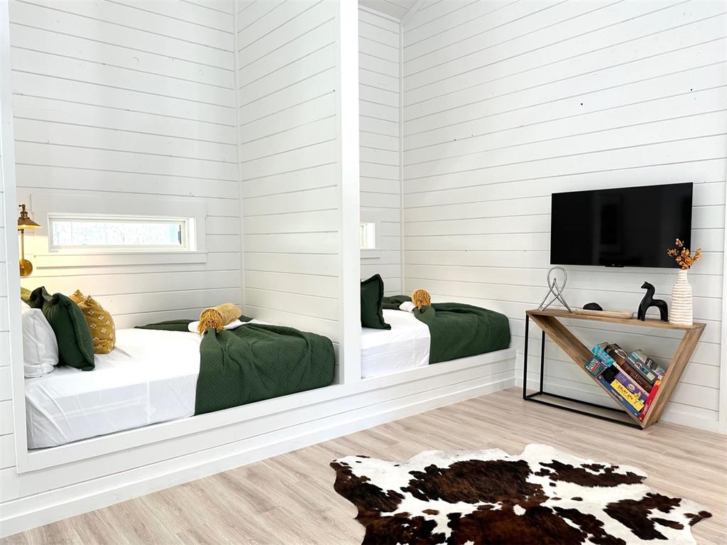 19 Bear Cedar Trail