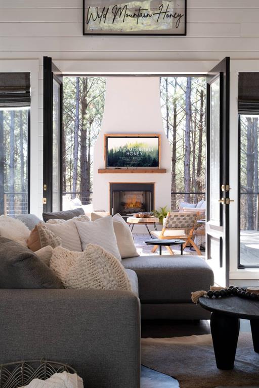 19 Bear Cedar Trail