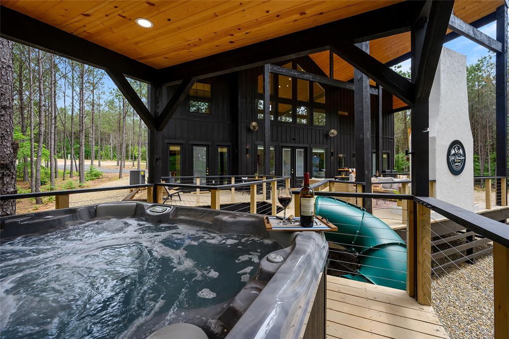 19 Bear Cedar Trail
