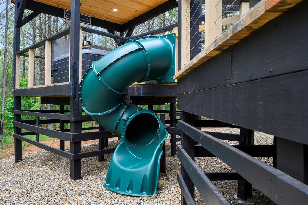 19 Bear Cedar Trail