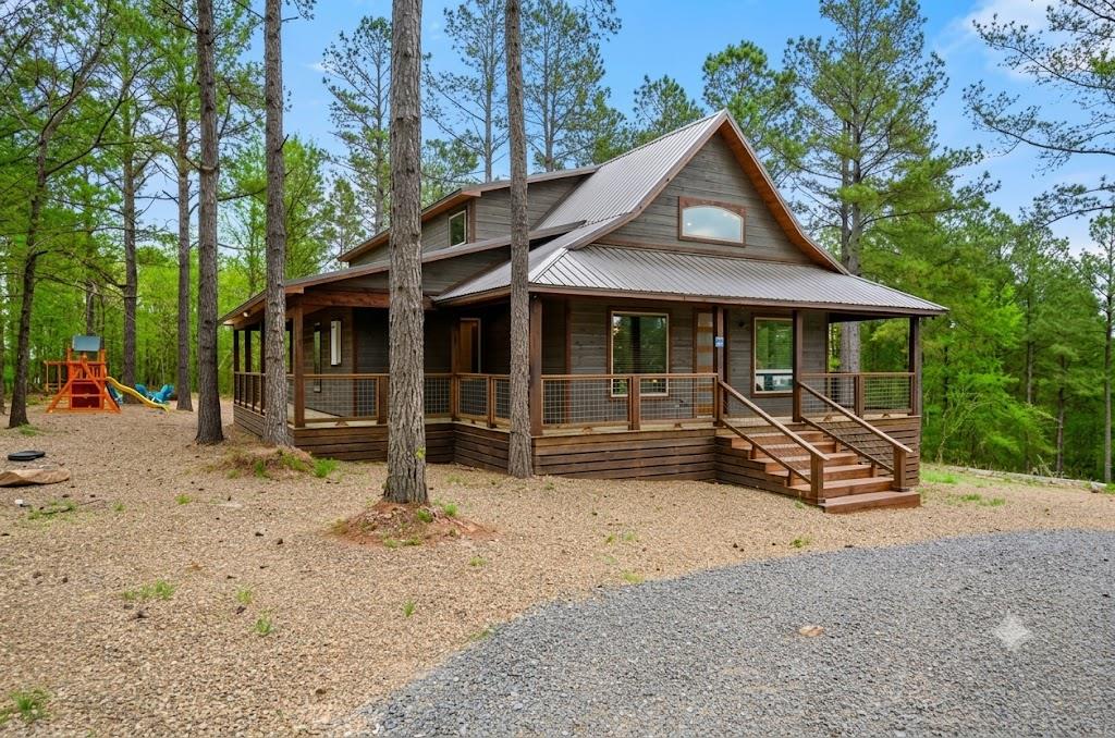 111 Red Berry Trail