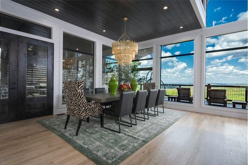 462 Moonshiner Springs Trail