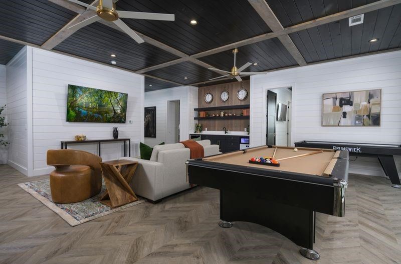 462 Moonshiner Springs Trail