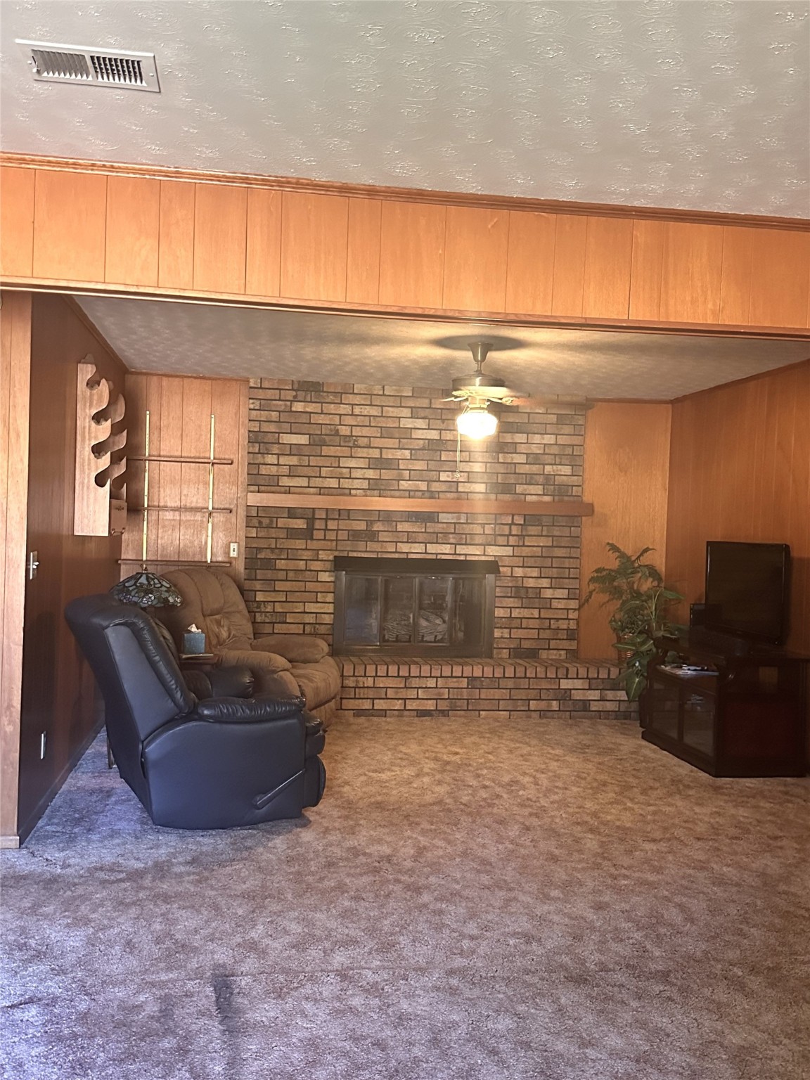 111 Hilltop Drive