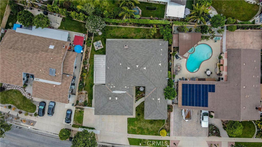 733 Las Riendas Drive