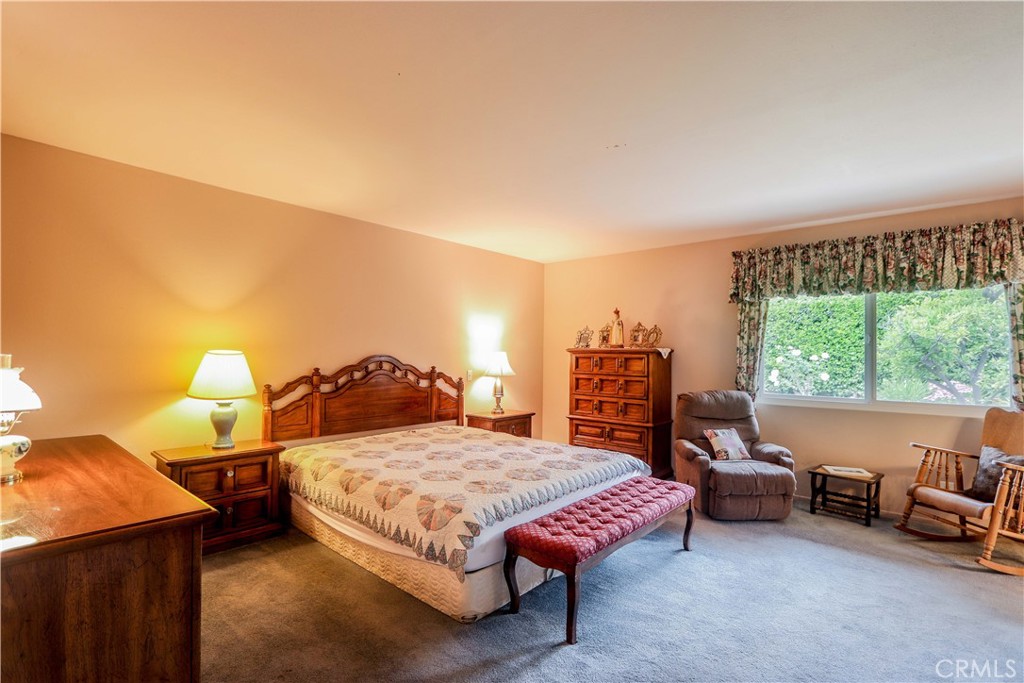 733 Las Riendas Drive