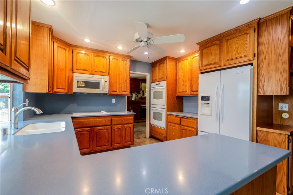 733 Las Riendas Drive