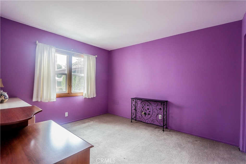 733 Las Riendas Drive