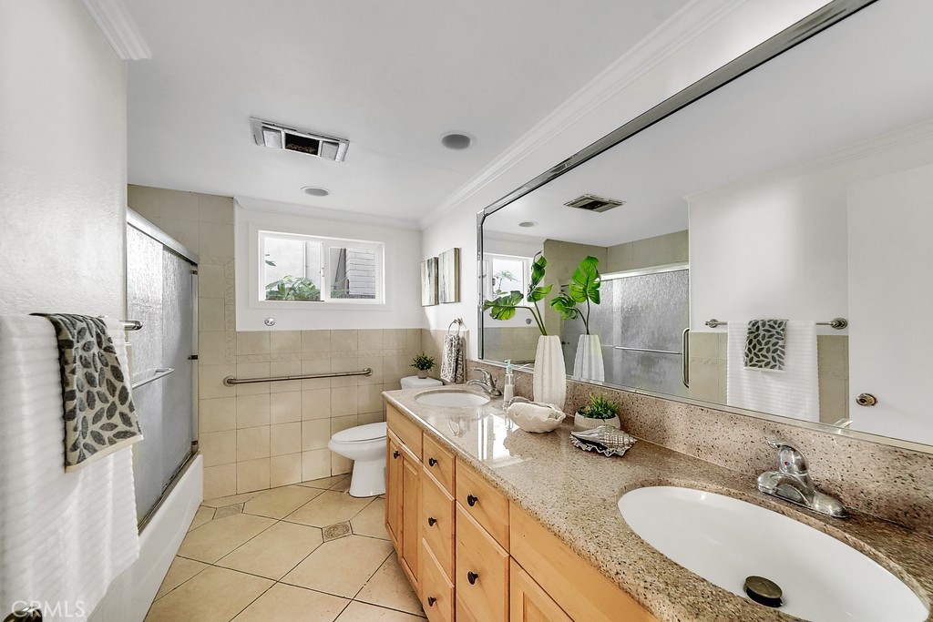 6781 Bridgewater Drive