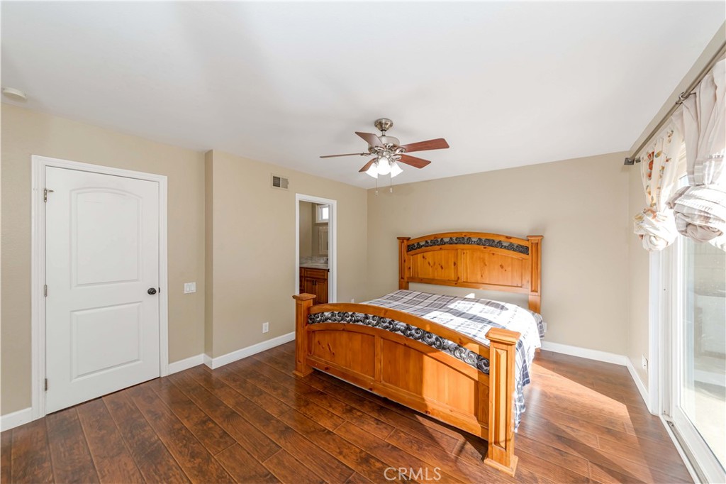 2120 Avenida Soledad