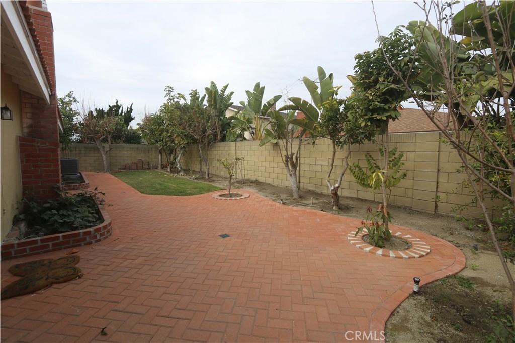 6781 Bridgewater Drive