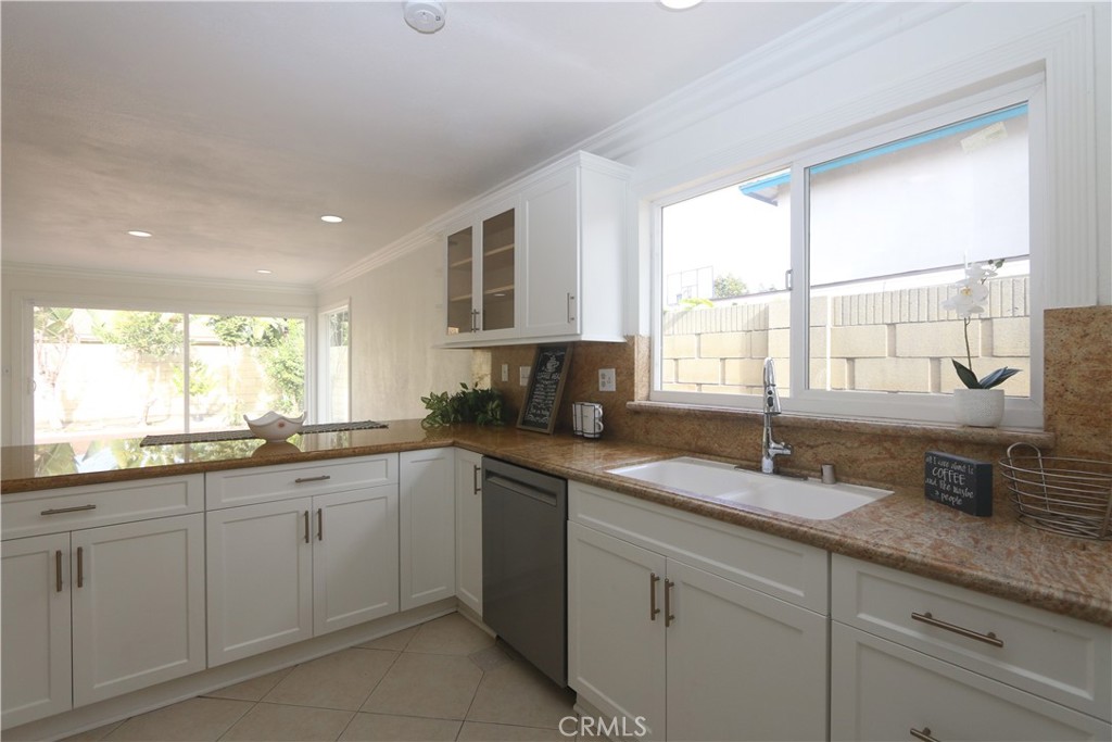 6781 Bridgewater Drive