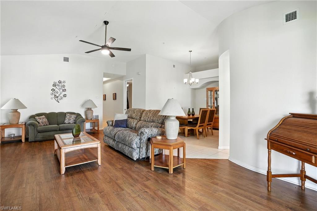 1141 Van Loon Commons CIR # 305