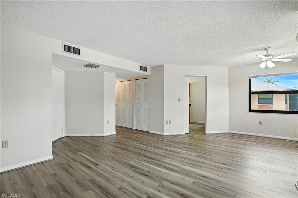 1524 Mainsail DR # 8