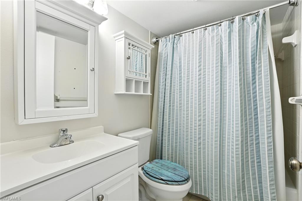 1524 Mainsail DR # 8