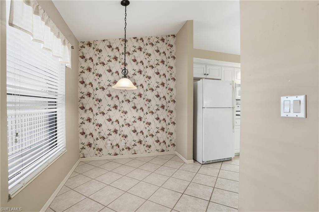 1032 Manor Lake DR # D204