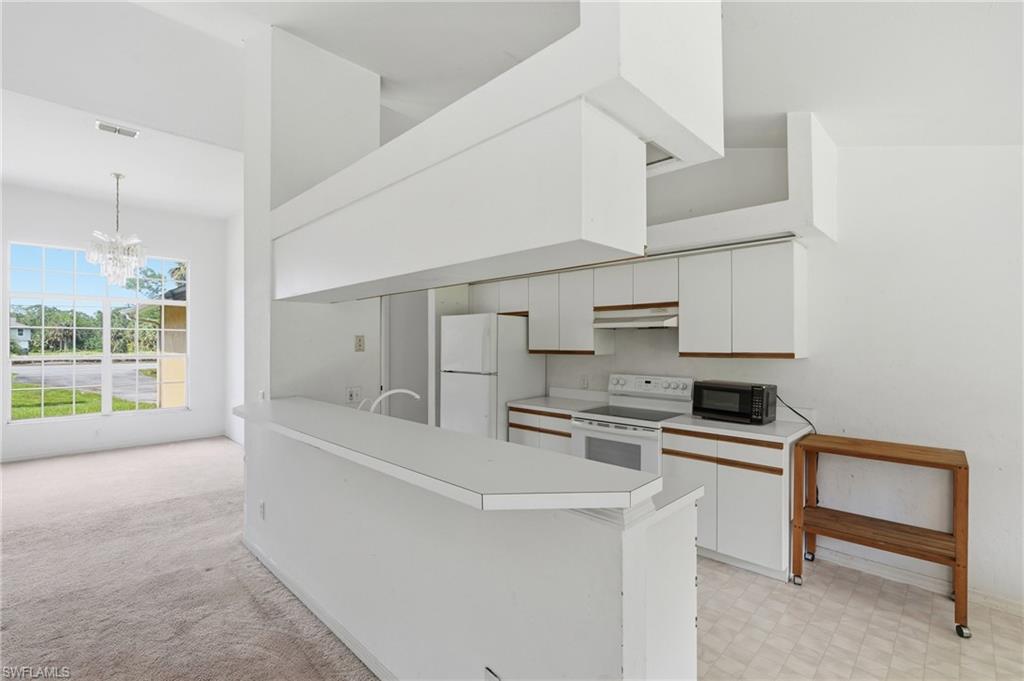 1210 Golden Gate BLVD W