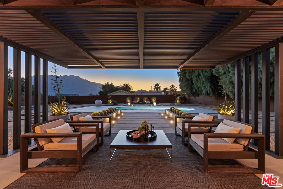 19591 Prickly Pear Trl