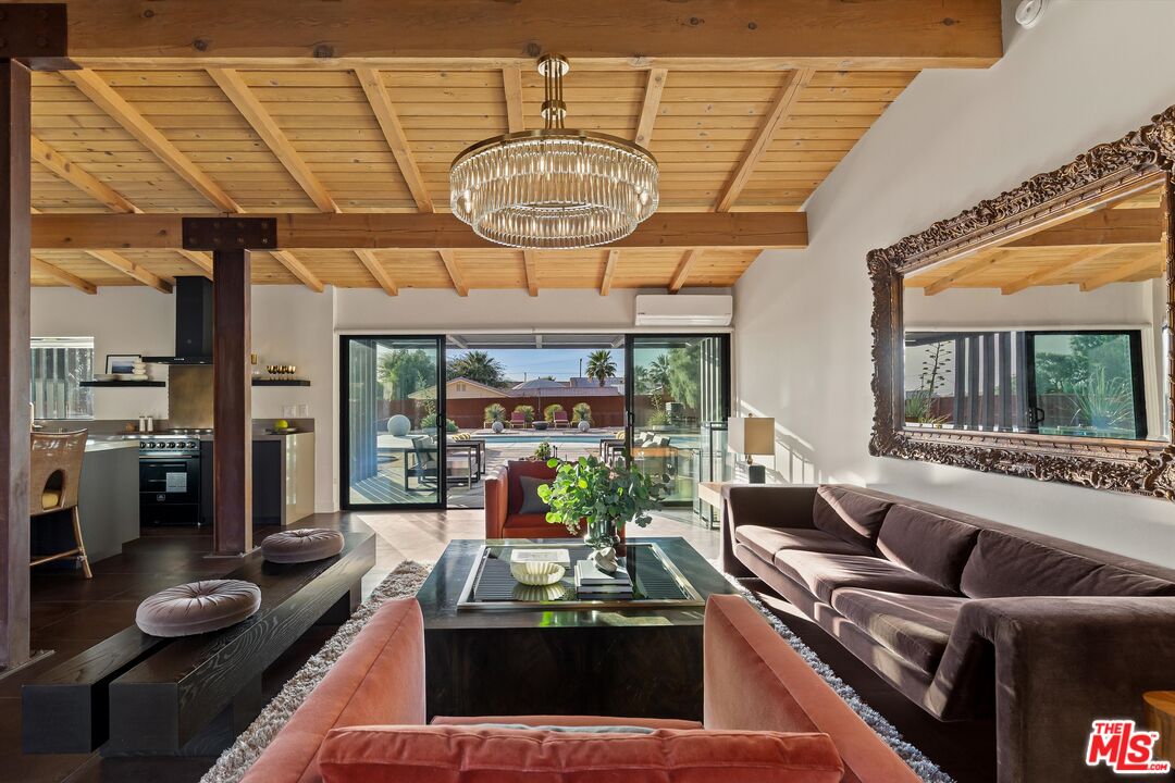 19591 Prickly Pear Trl