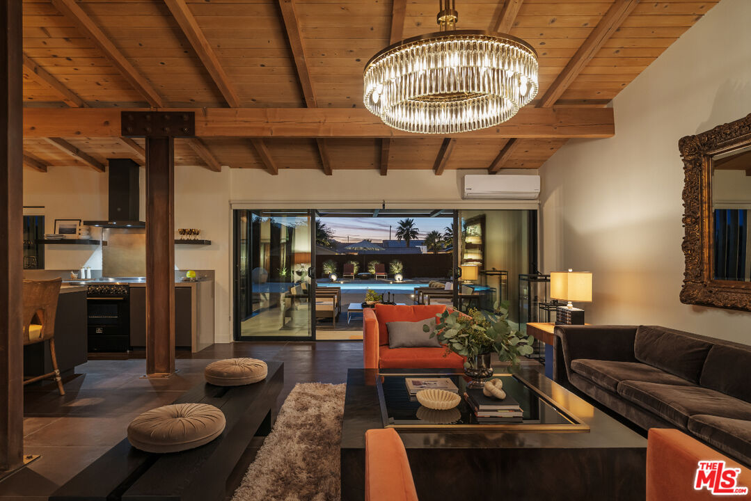 19591 Prickly Pear Trl