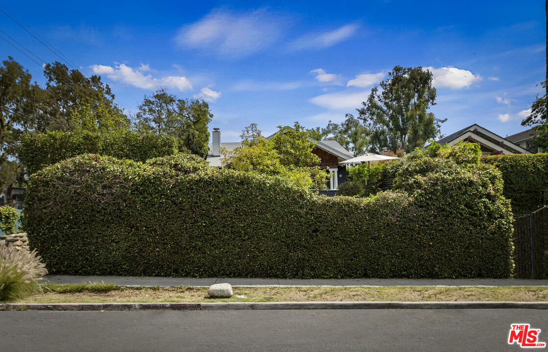 201 S Avenue 55