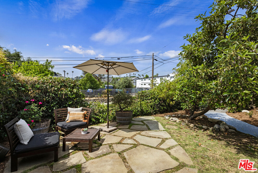 201 S Avenue 55