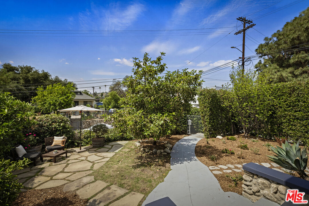 201 S Avenue 55