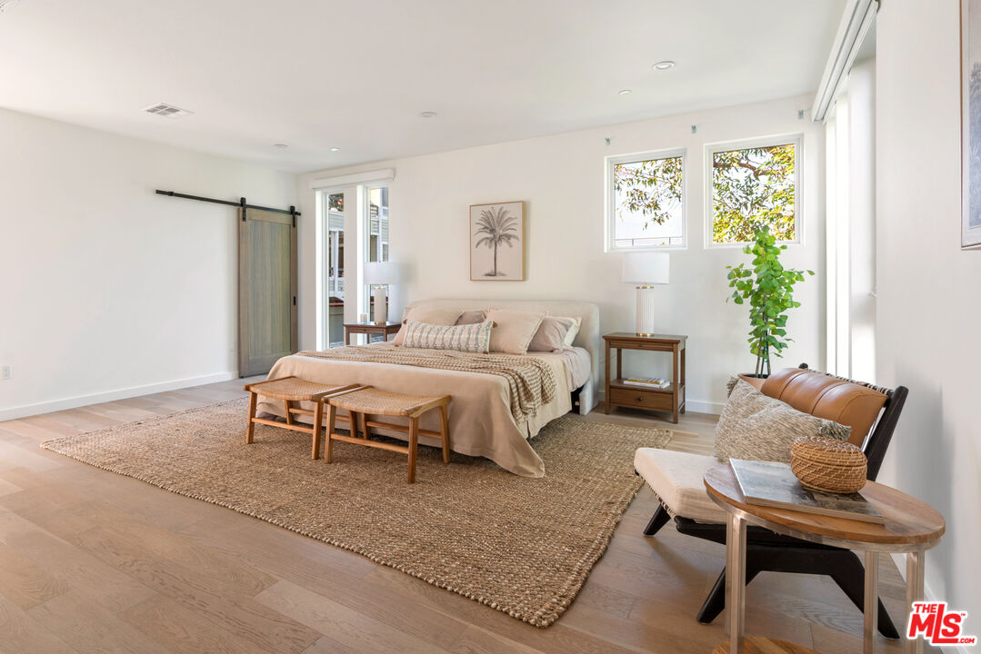 2267 Duane St Unit: 3