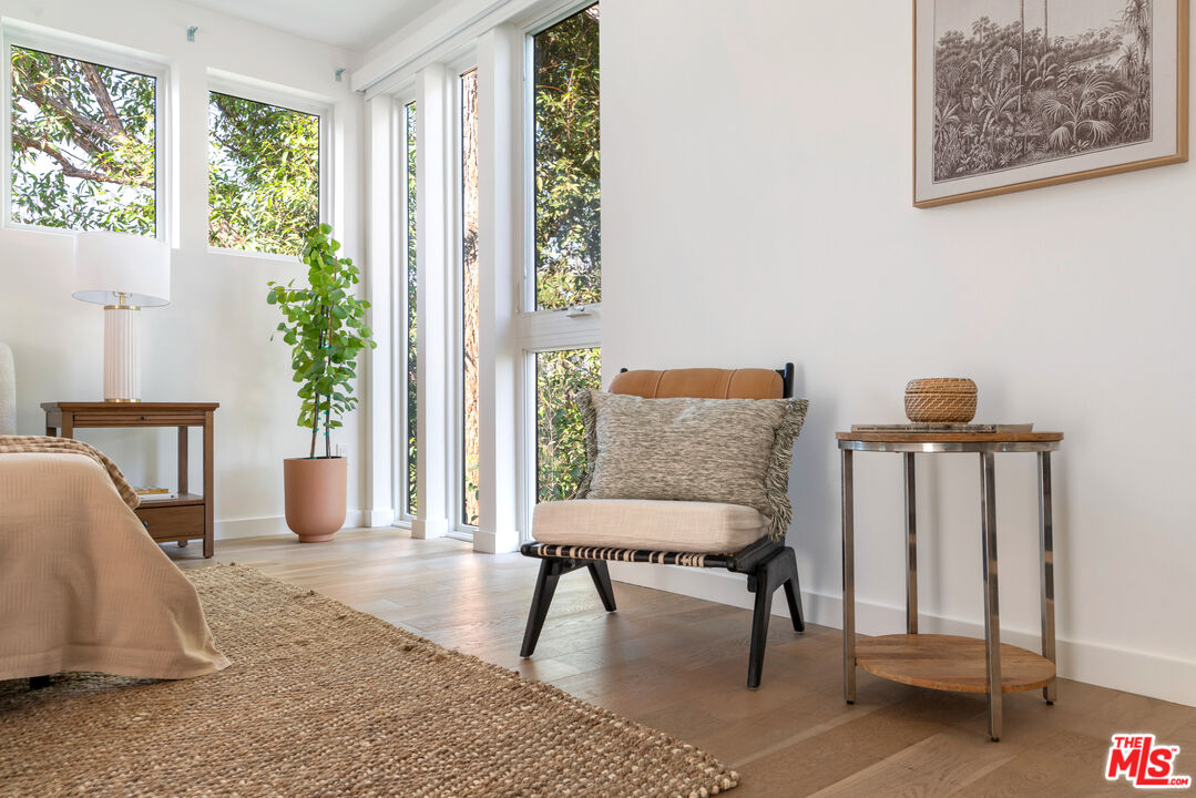 2267 Duane St Unit: 3