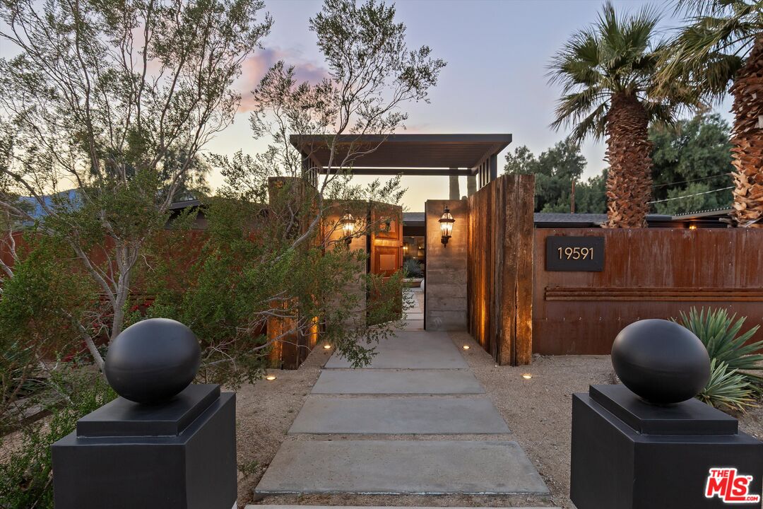19591 Prickly Pear Trl