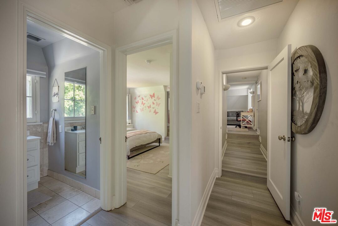 1917 Eden Ave