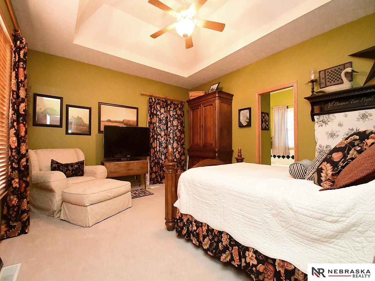 11401 NW 70th Street