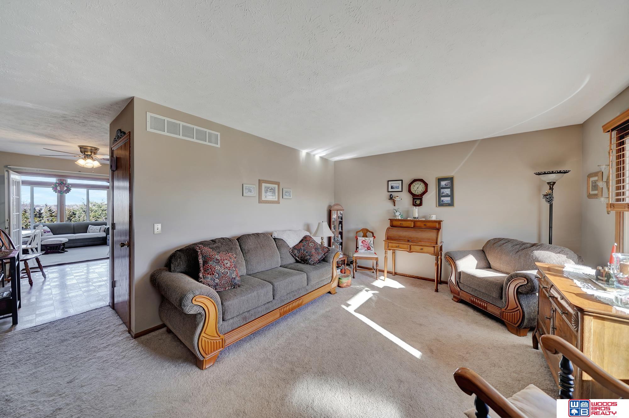1331 Quail Run Circle