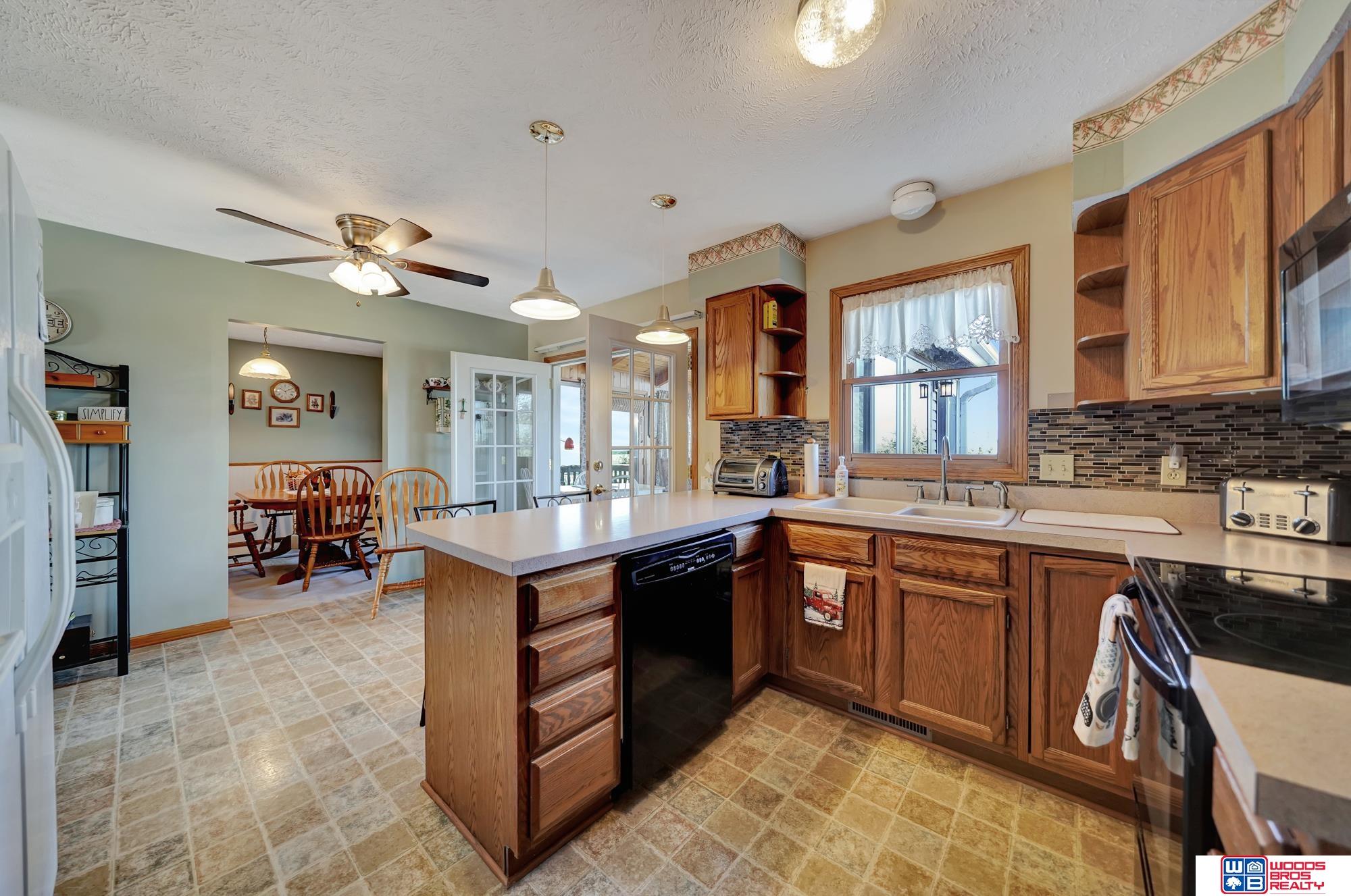 1331 Quail Run Circle