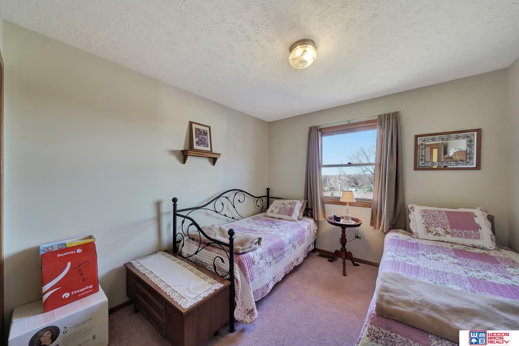 1331 Quail Run Circle