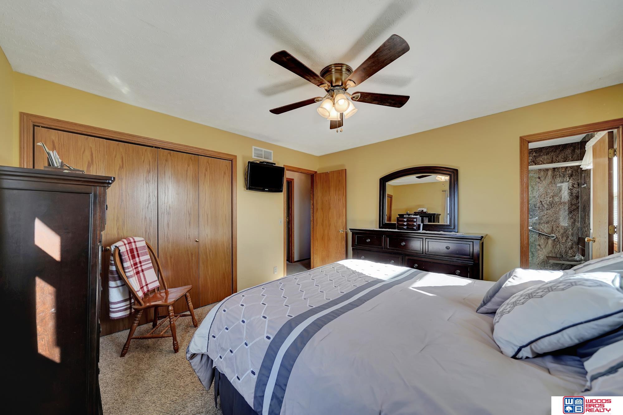 1331 Quail Run Circle