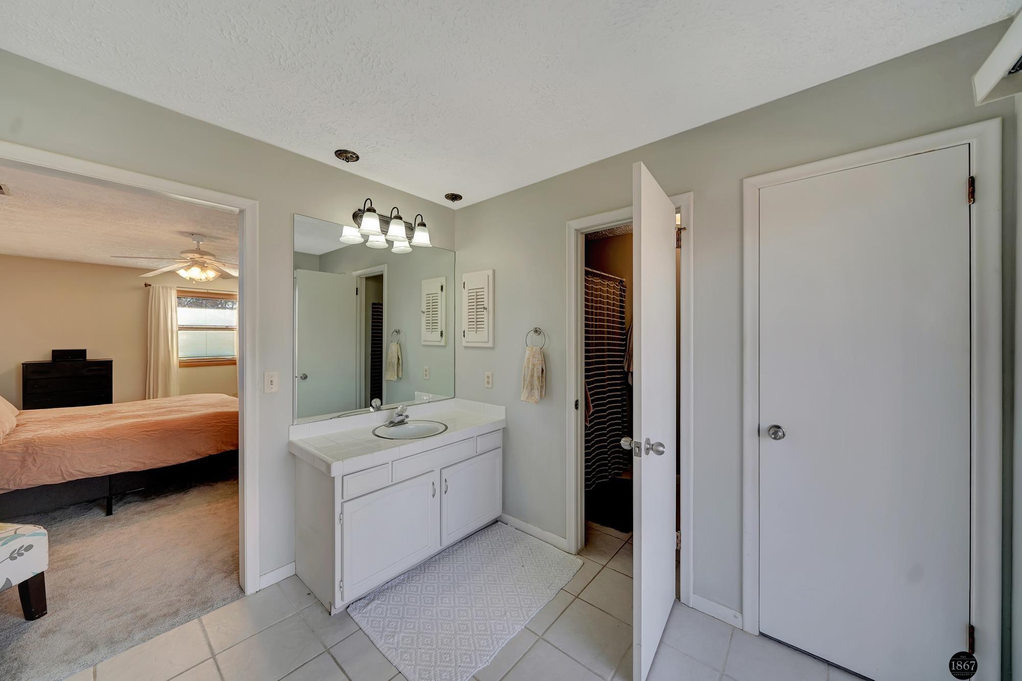 7420 Brentwood Circle