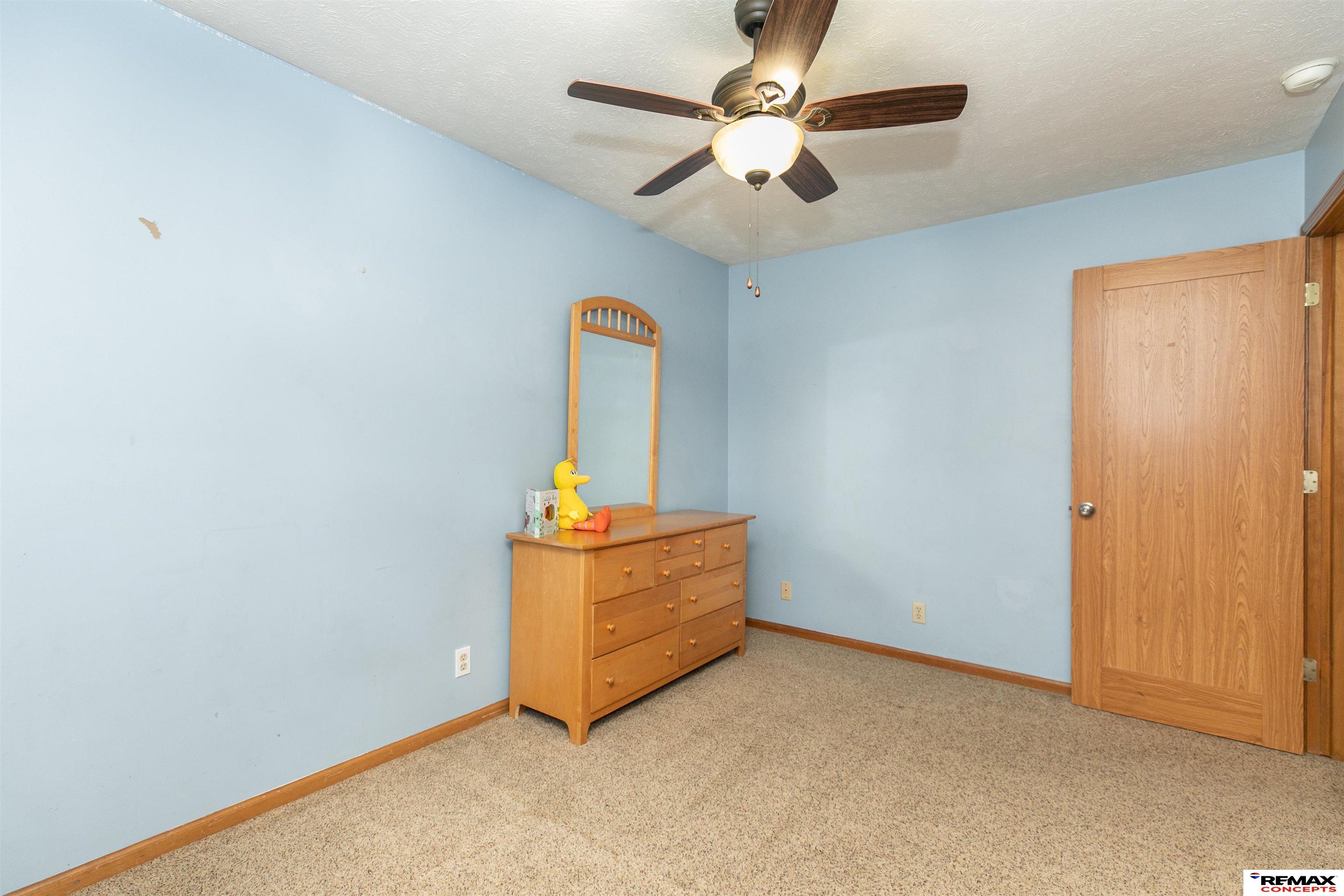 1027 Parkview Lane